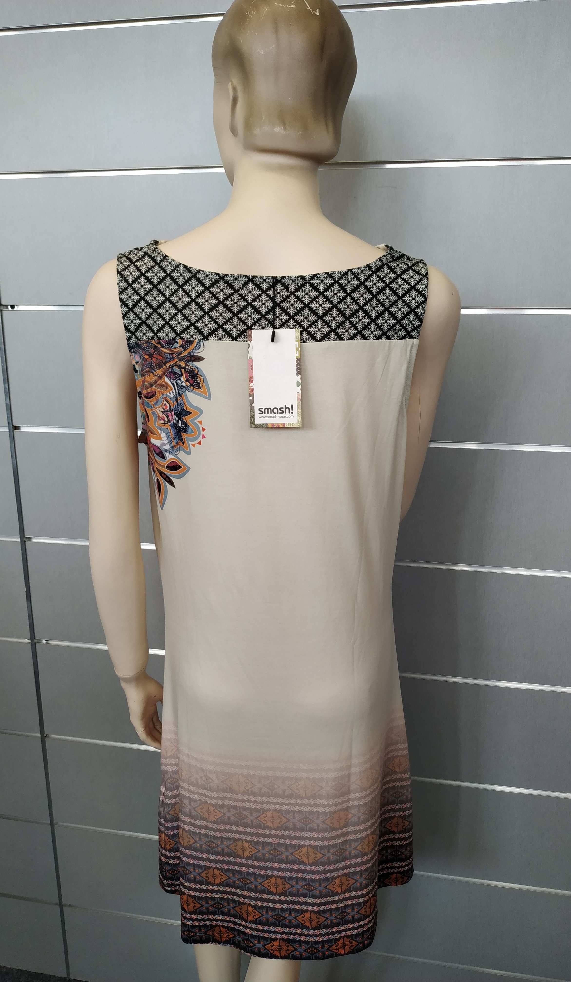 Dámské šaty Smash 2