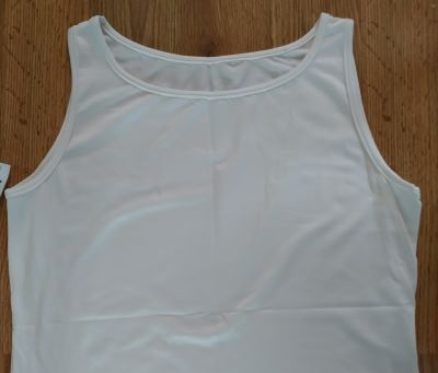 Dámské tílko bílé elegantní viskóza